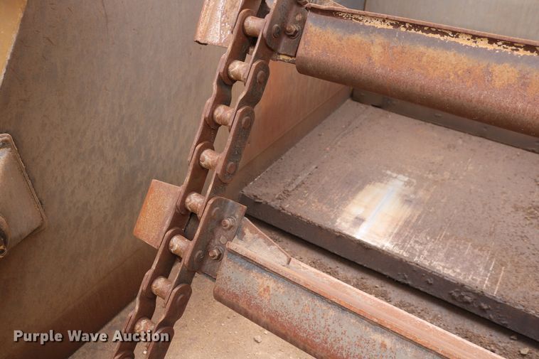 image for item DD5405 1998 Caterpillar 623F  elevating scraper