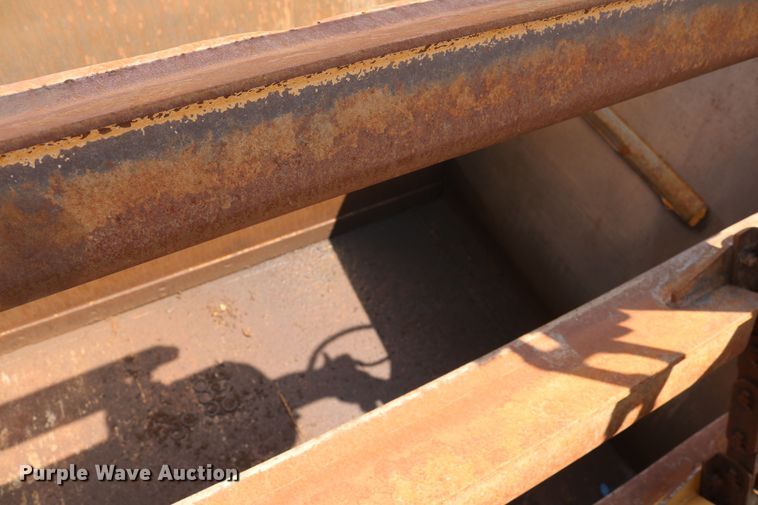 image for item DD5405 1998 Caterpillar 623F  elevating scraper