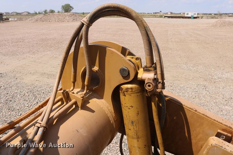 image for item DD5405 1998 Caterpillar 623F  elevating scraper