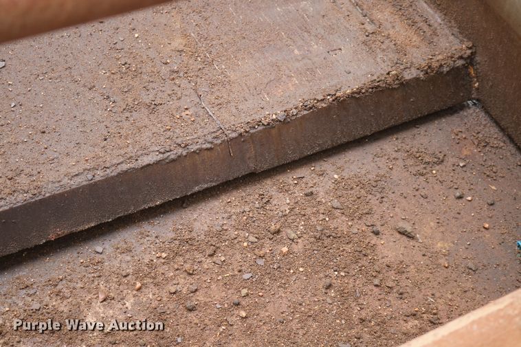 image for item DD5405 1998 Caterpillar 623F  elevating scraper