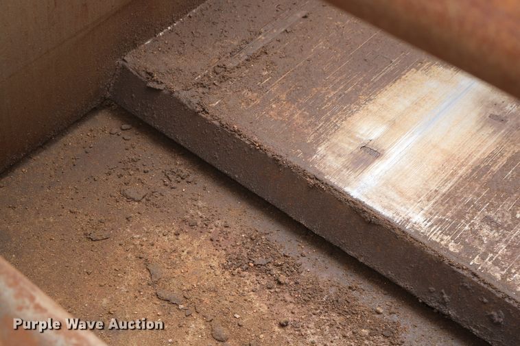 image for item DD5405 1998 Caterpillar 623F  elevating scraper