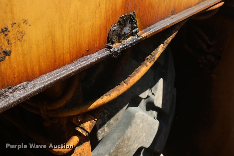 image for item DD5405 1998 Caterpillar 623F  elevating scraper