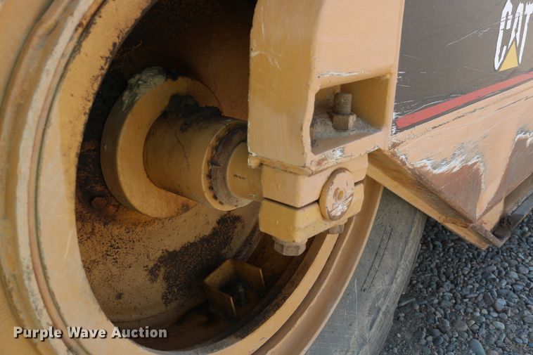 image for item DD5405 1998 Caterpillar 623F  elevating scraper