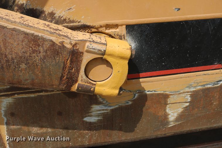 image for item DD5405 1998 Caterpillar 623F  elevating scraper