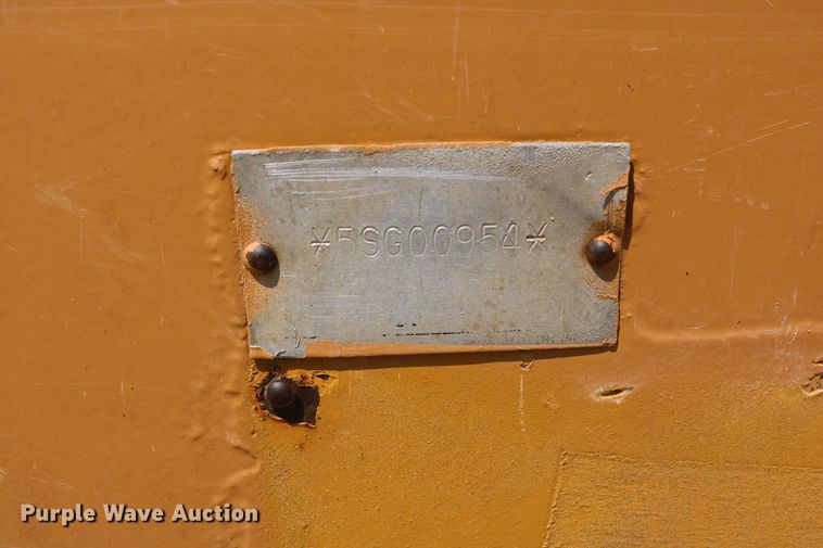 image for item DD5405 1998 Caterpillar 623F  elevating scraper