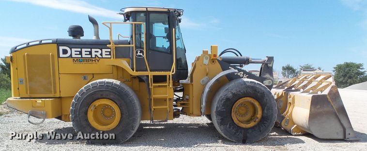 image for item DF0868 2012 John Deere 744K  wheel loader