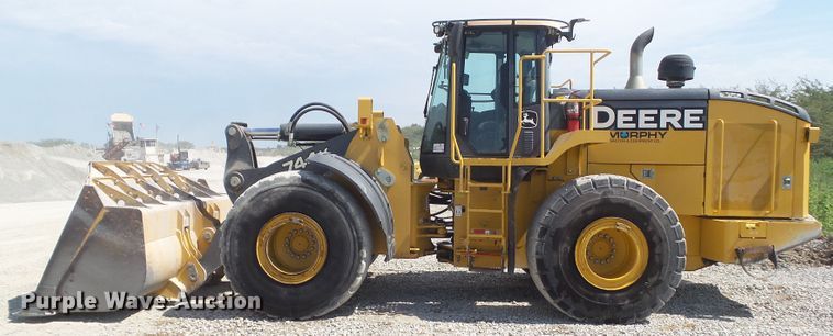 image for item DF0868 2012 John Deere 744K  wheel loader