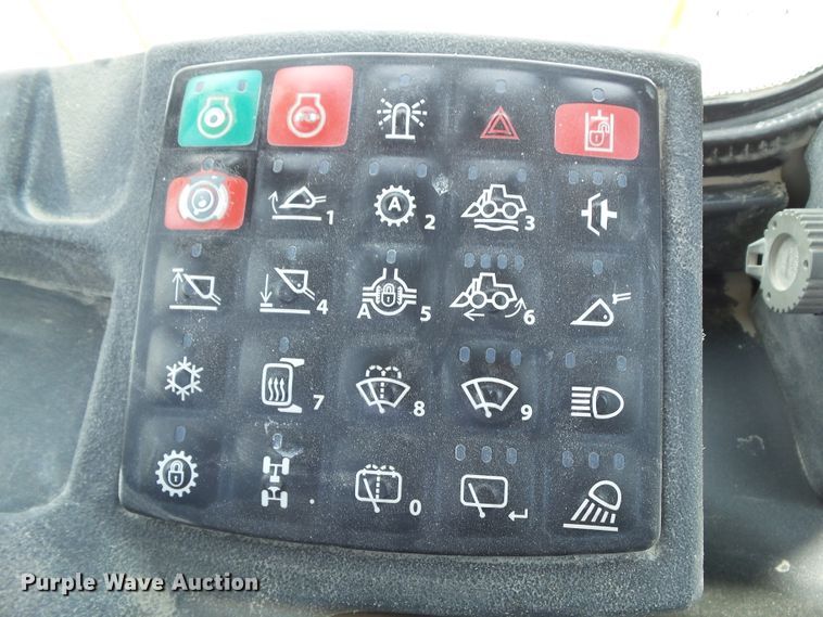 image for item DF0868 2012 John Deere 744K  wheel loader