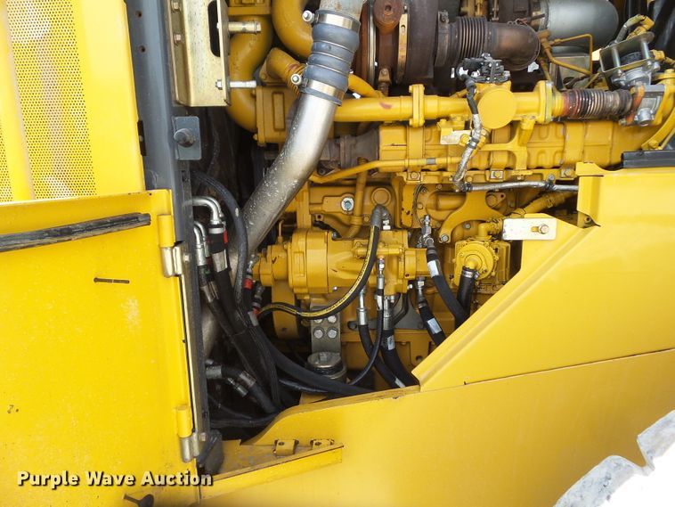 image for item DF0868 2012 John Deere 744K  wheel loader