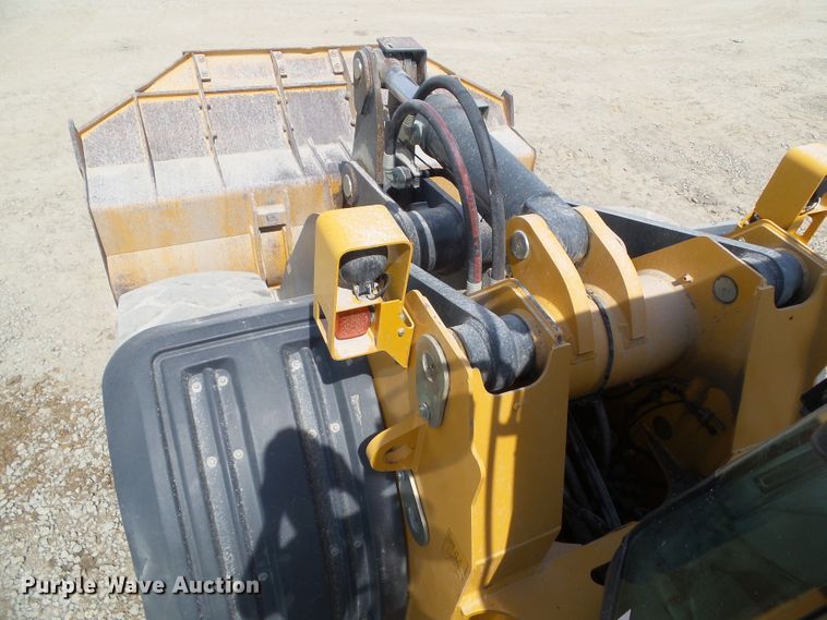 image for item DF0868 2012 John Deere 744K  wheel loader