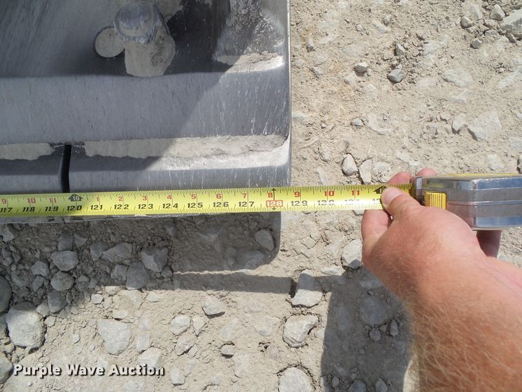 image for item DF0868 2012 John Deere 744K  wheel loader