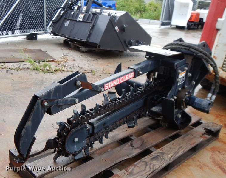 image for item DF5216 Bradco 615 trencher