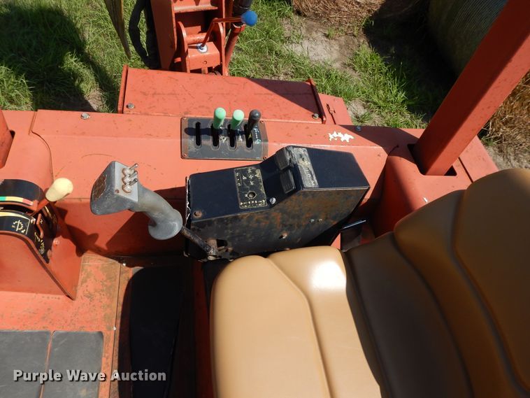 image for item DF5281 1997 Ditch Witch 8020 Turbo  vibratory cable plow