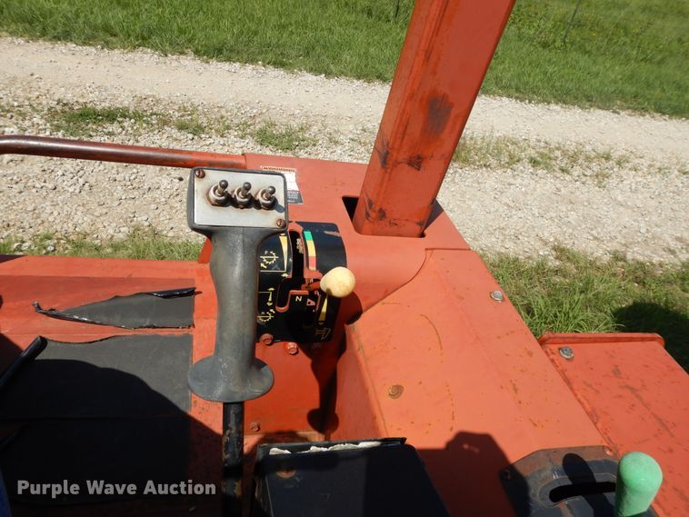 image for item DF5281 1997 Ditch Witch 8020 Turbo  vibratory cable plow