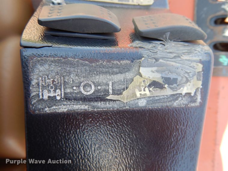 image for item DF5281 1997 Ditch Witch 8020 Turbo  vibratory cable plow