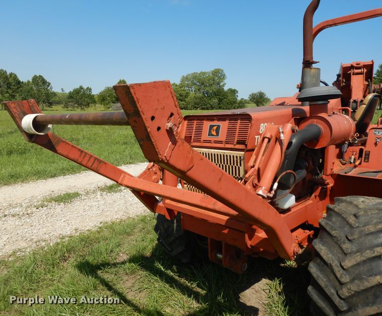 image for item DF5281 1997 Ditch Witch 8020 Turbo  vibratory cable plow