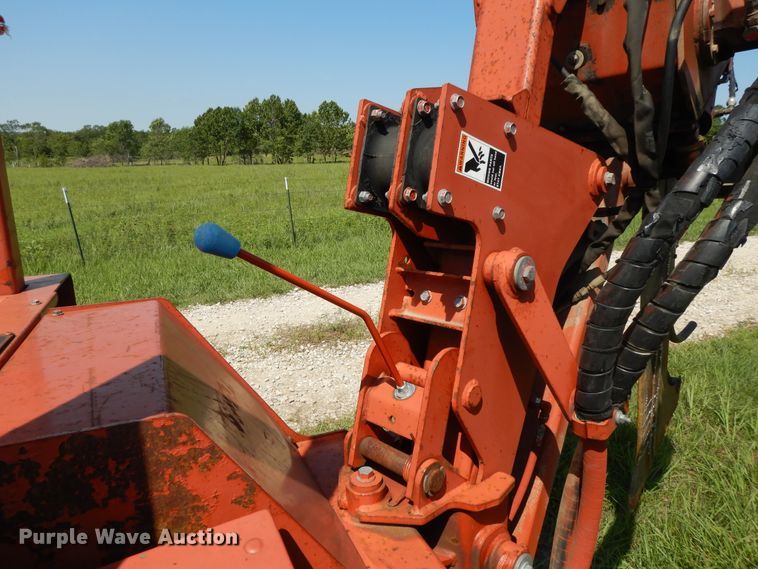 image for item DF5281 1997 Ditch Witch 8020 Turbo  vibratory cable plow
