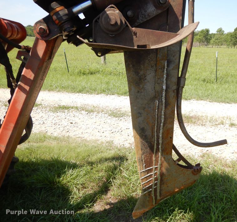 image for item DF5281 1997 Ditch Witch 8020 Turbo  vibratory cable plow
