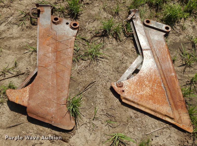 image for item DF5281 1997 Ditch Witch 8020 Turbo  vibratory cable plow