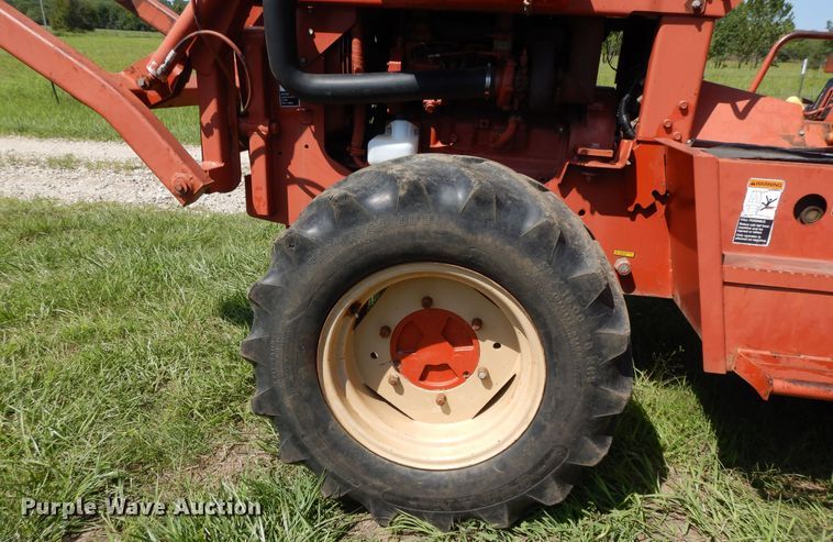 image for item DF5281 1997 Ditch Witch 8020 Turbo  vibratory cable plow