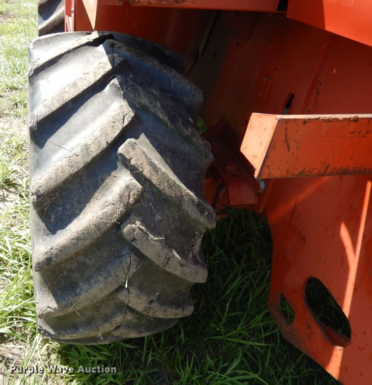 image for item DF5281 1997 Ditch Witch 8020 Turbo  vibratory cable plow