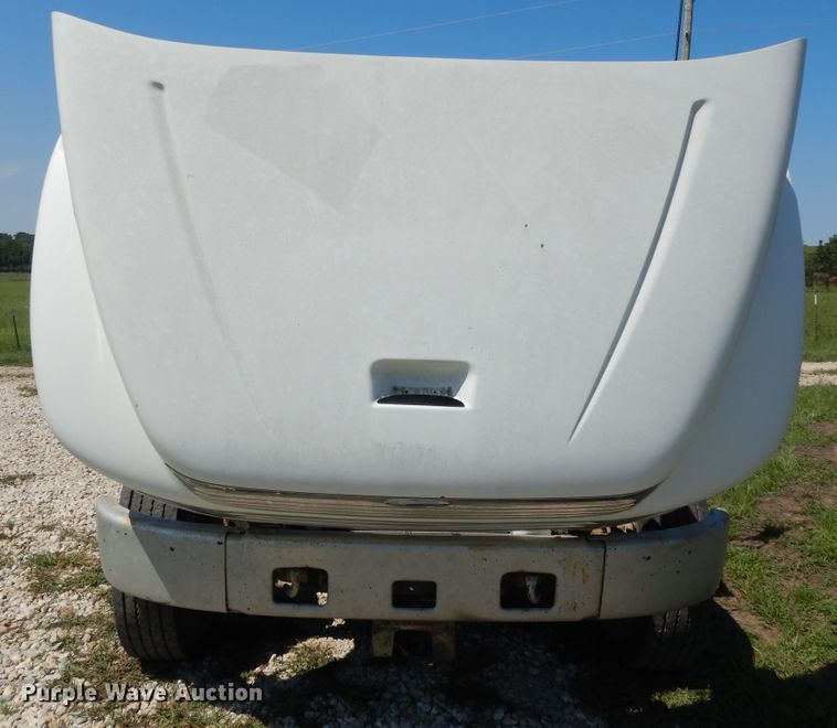 image for item DF5282 2004 Sterling Acterra  flatbed truck