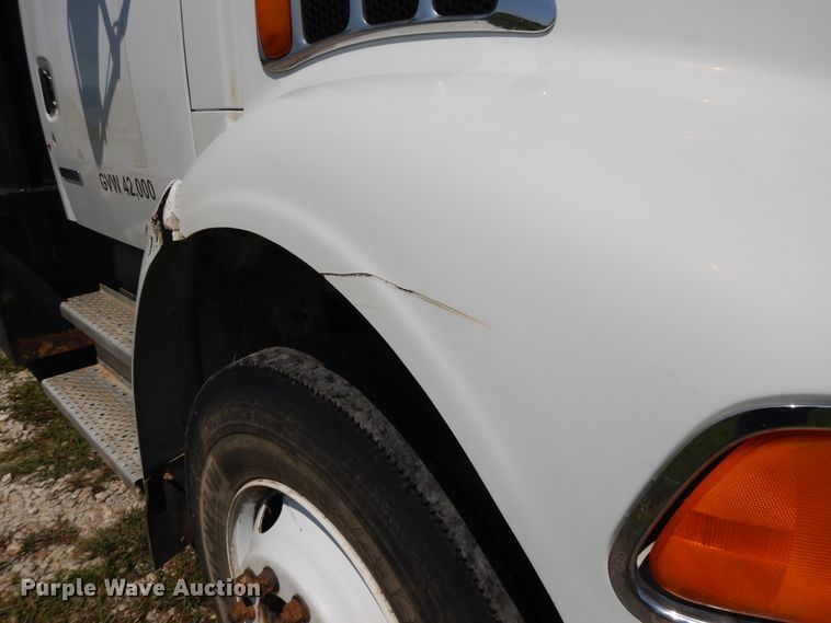 image for item DF5282 2004 Sterling Acterra  flatbed truck