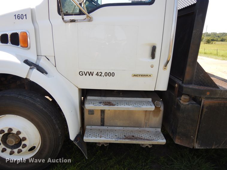 image for item DF5282 2004 Sterling Acterra  flatbed truck