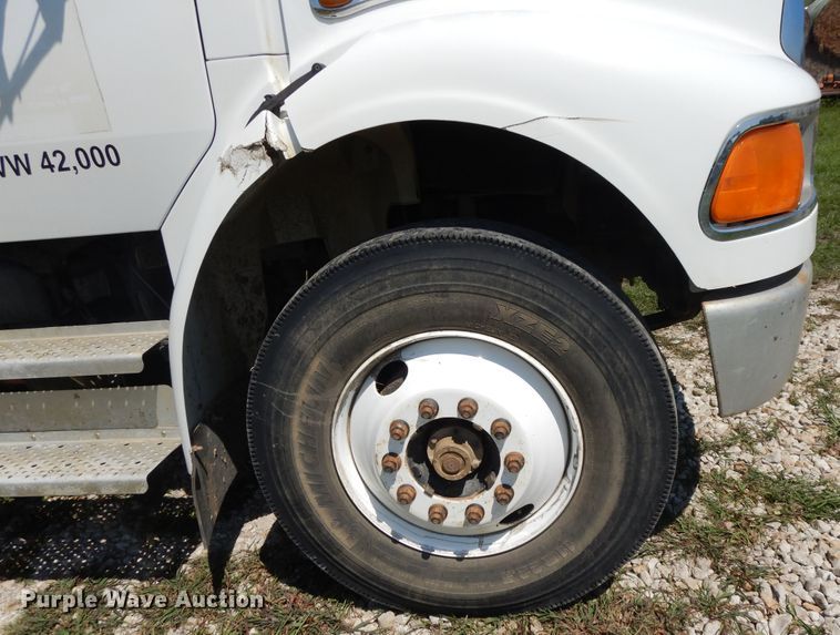 image for item DF5282 2004 Sterling Acterra  flatbed truck