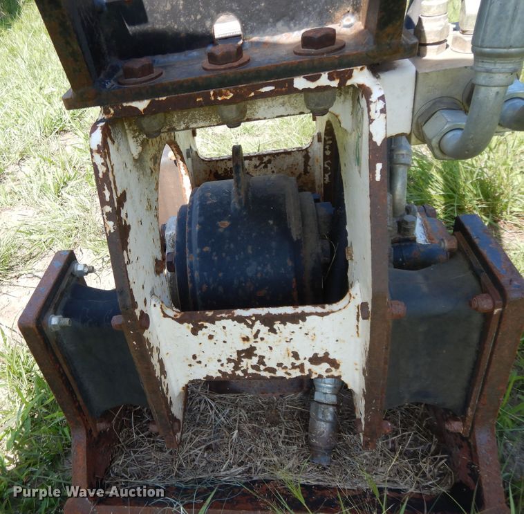 image for item DF5283 Stanley HS3000 plate compactor