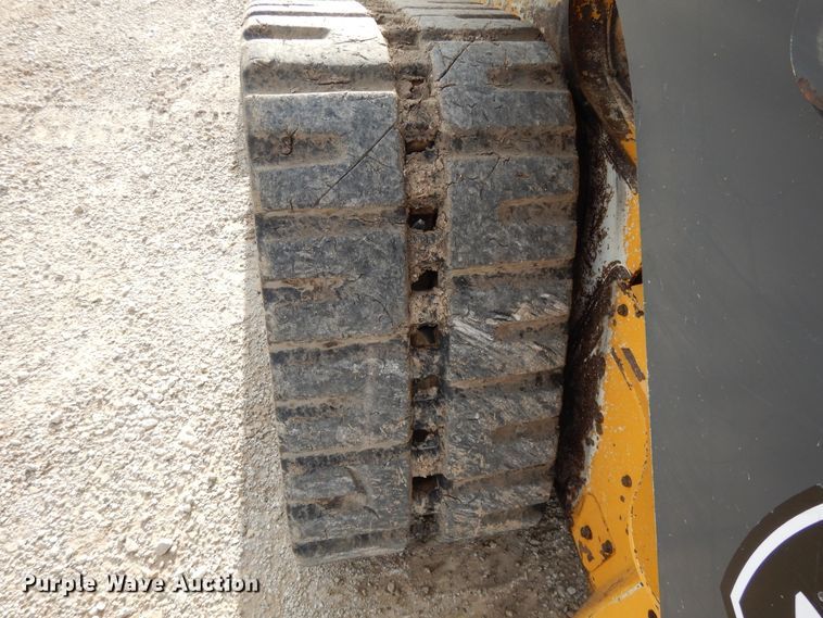 image for item DF5294 2015 John Deere 329E  tracked skid steer loader