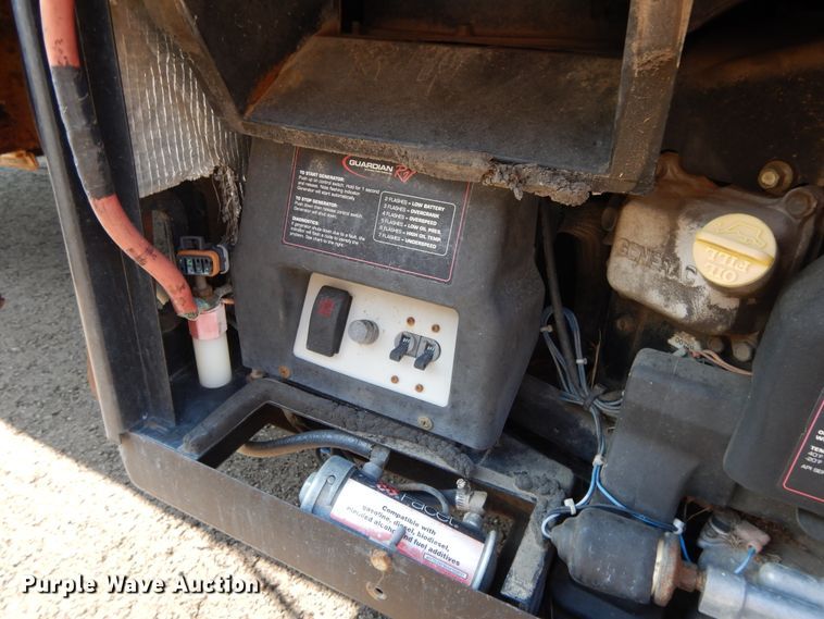 image for item DF5303 2002 Ford E450  box truck