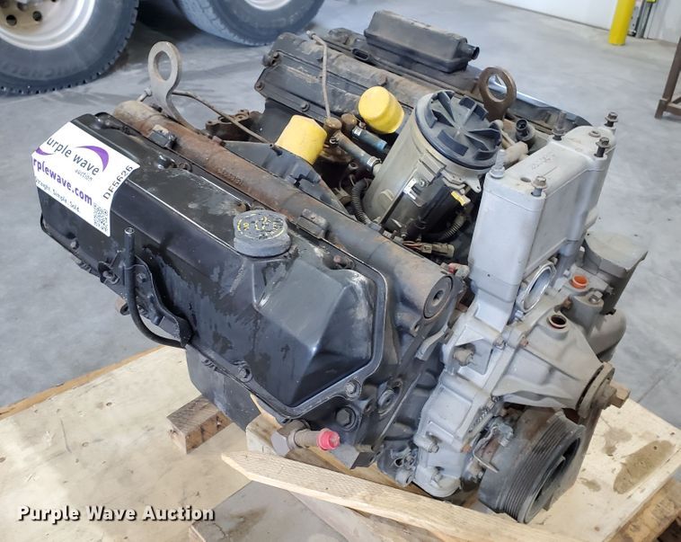 image for item DF5626 Ford 7.3L V8 diesel engine