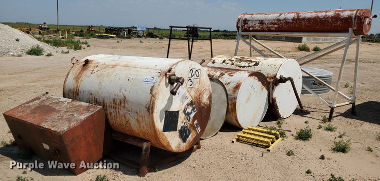 image for item DF7547 Tanks