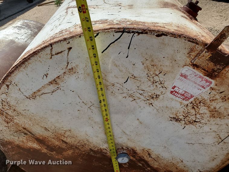 image for item DF7547 Tanks