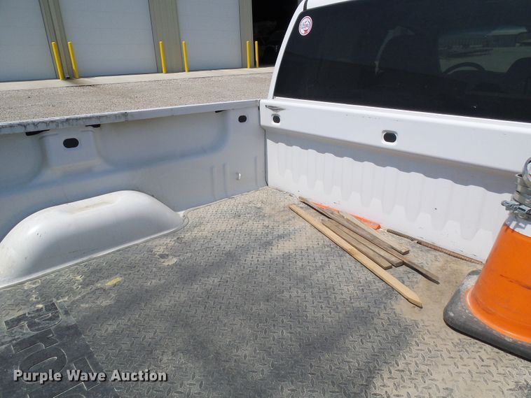 image for item DG2014 2011 Chevrolet Silverado 1500  Ext. Cab pickup truck