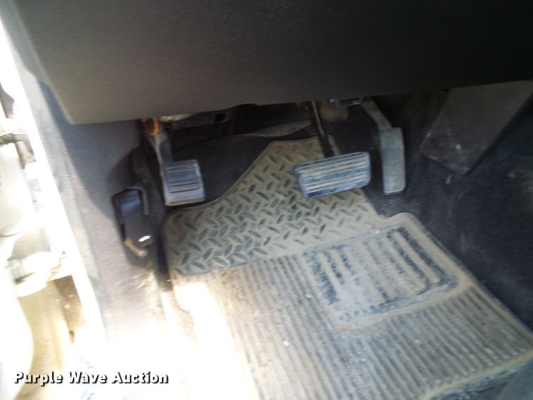 image for item DG2014 2011 Chevrolet Silverado 1500  Ext. Cab pickup truck