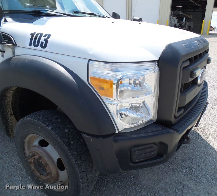 image for item DG2015 2011 Ford F550 Super Duty  bucket truck