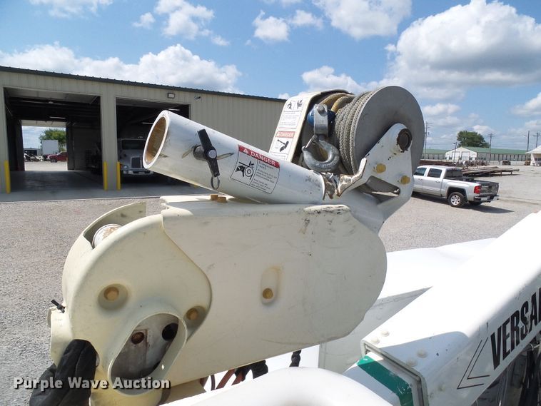 image for item DG2015 2011 Ford F550 Super Duty  bucket truck