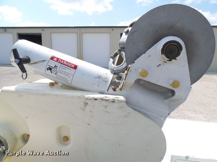 image for item DG2015 2011 Ford F550 Super Duty  bucket truck