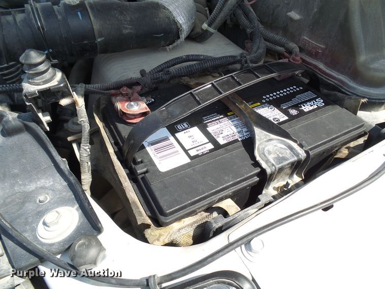 image for item DG2015 2011 Ford F550 Super Duty  bucket truck