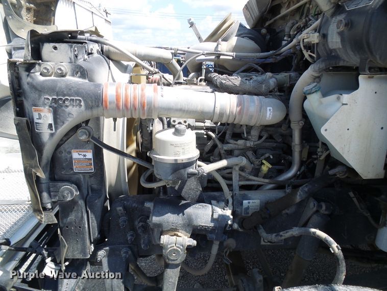 image for item DG2016 2011 Kenworth T370  utility truck