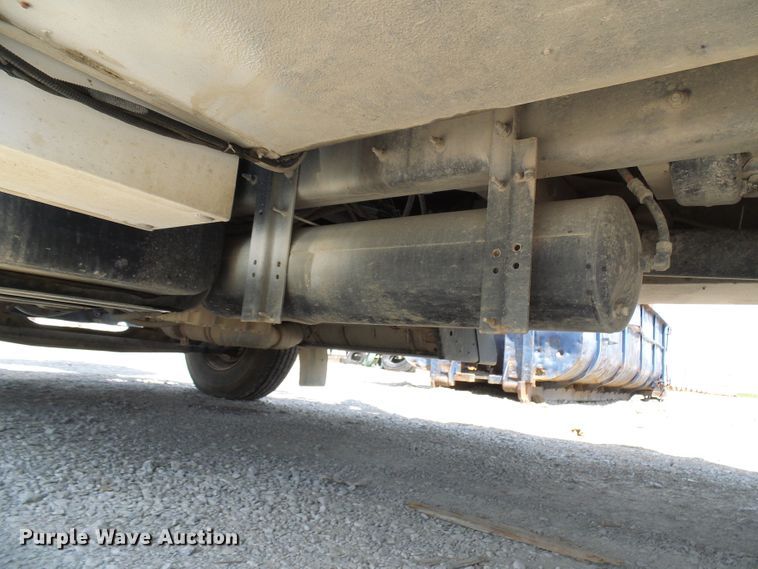 image for item DG2016 2011 Kenworth T370  utility truck