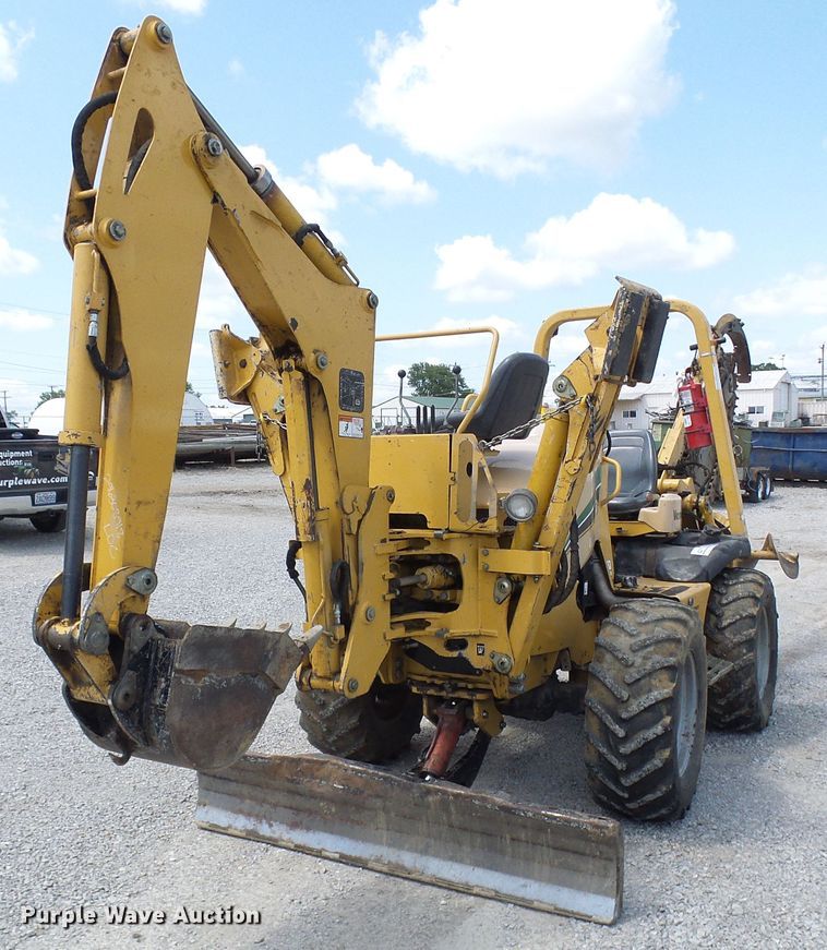 image for item DG2017 2009 Vermeer RTX750  trencher