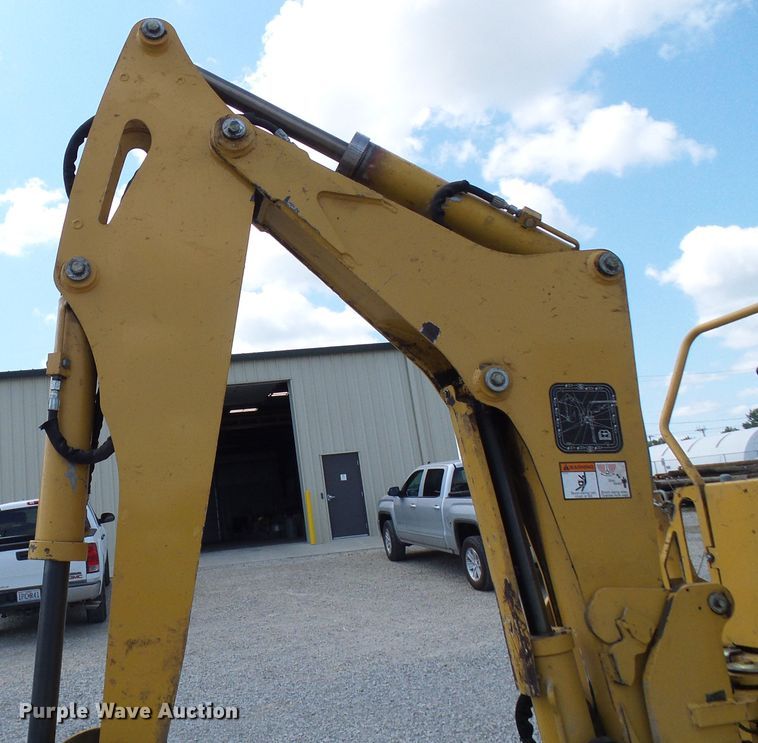 image for item DG2017 2009 Vermeer RTX750  trencher