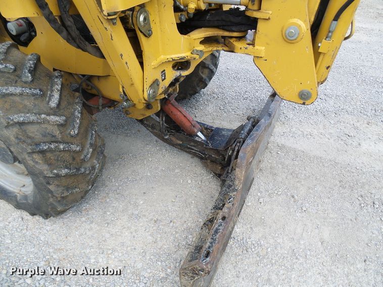 image for item DG2017 2009 Vermeer RTX750  trencher