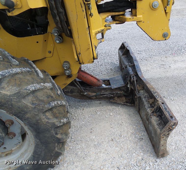 image for item DG2017 2009 Vermeer RTX750  trencher