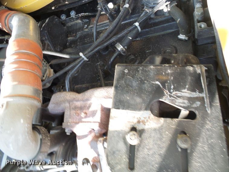 image for item DG2017 2009 Vermeer RTX750  trencher