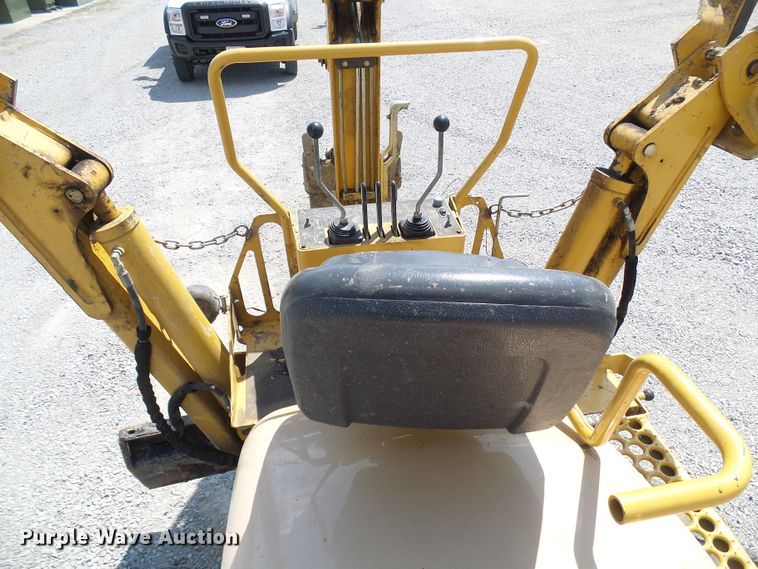 image for item DG2017 2009 Vermeer RTX750  trencher