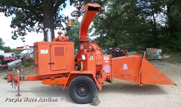 image for item DG2020 Morbark SP111HP3 wood chipper